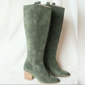 Atwell green suede heeled boots 8.5
